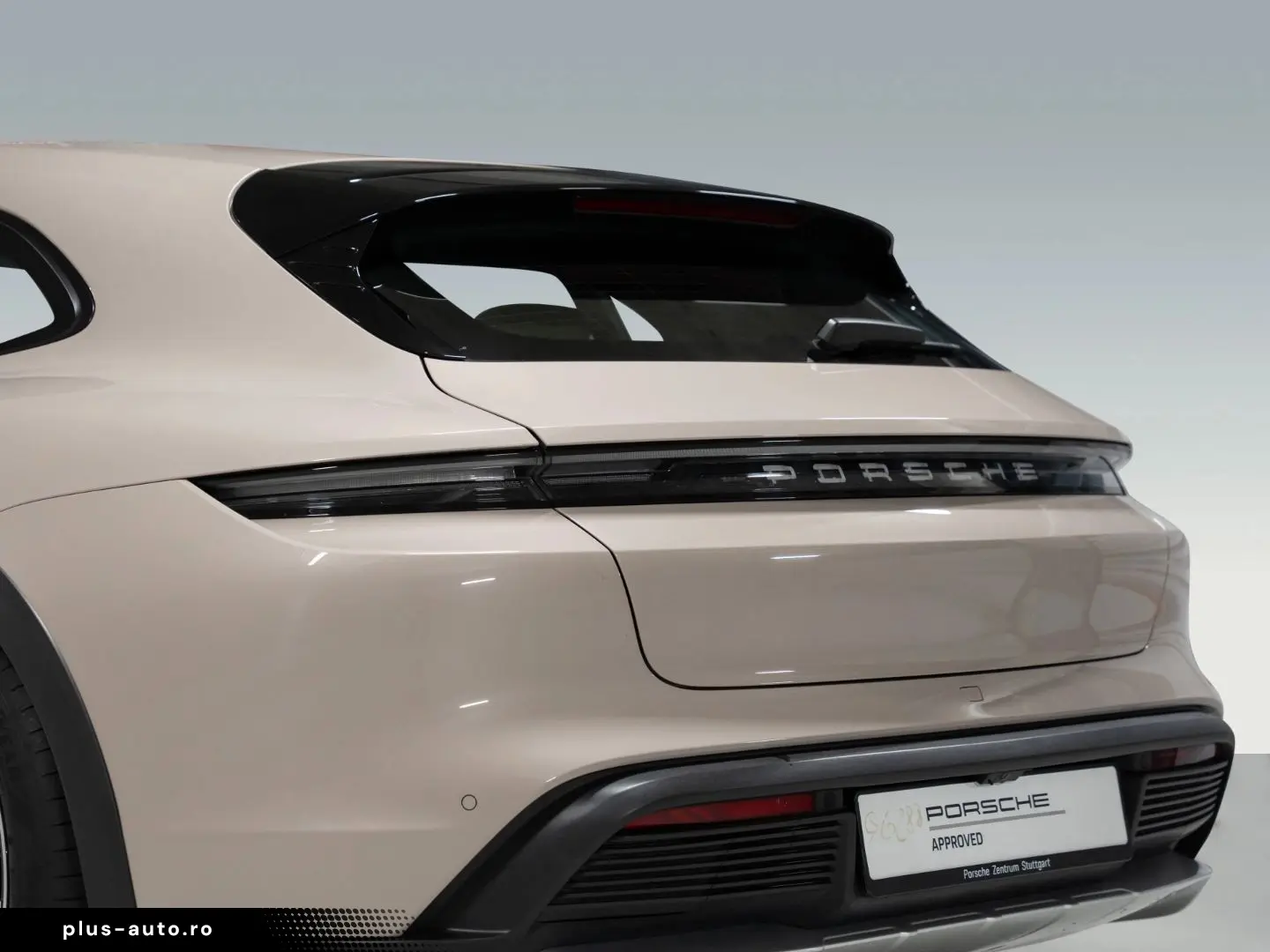 PORSCHE Taycan 4 Cross Turismo