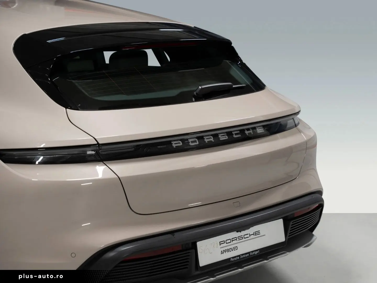 PORSCHE Taycan 4 Cross Turismo