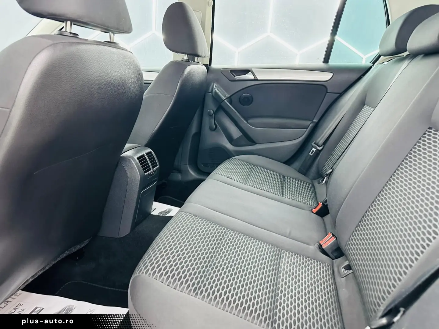 VOLKSWAGEN GOLF 2010 1.6D E5 Garantie 12 Luni Rate Avans 0 D