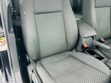 VOLKSWAGEN GOLF 2010 1.6D E5 Garantie 12 Luni Rate Avans 0 D