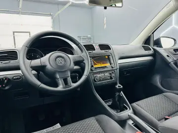 VOLKSWAGEN GOLF 2010 1.6D E5 Garantie 12 Luni Rate Avans 0 D