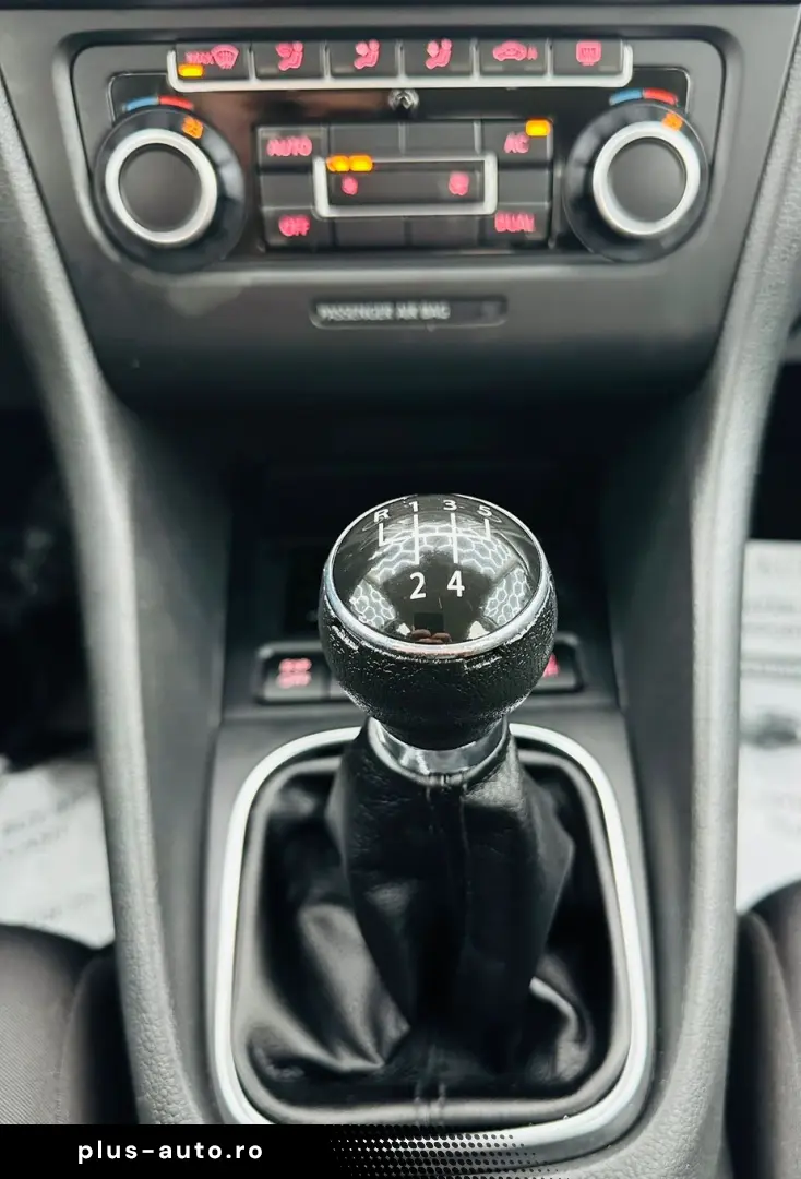 VOLKSWAGEN GOLF 2010 1.6D E5 Garantie 12 Luni Rate Avans 0 D