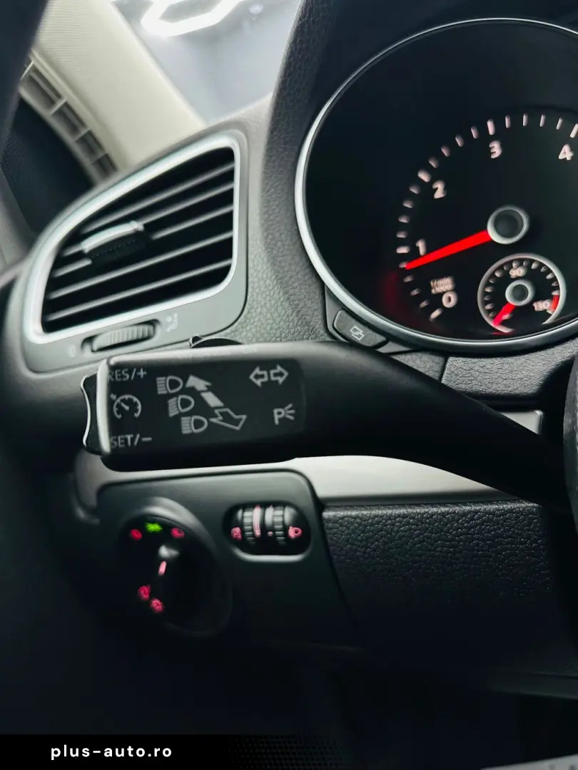 VOLKSWAGEN GOLF 2010 1.6D E5 Garantie 12 Luni Rate Avans 0 D