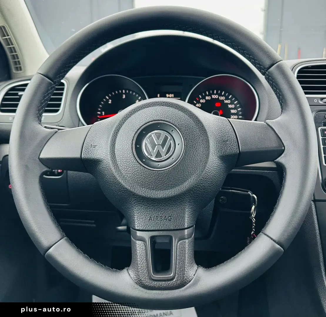 VOLKSWAGEN GOLF 2010 1.6D E5 Garantie 12 Luni Rate Avans 0 D