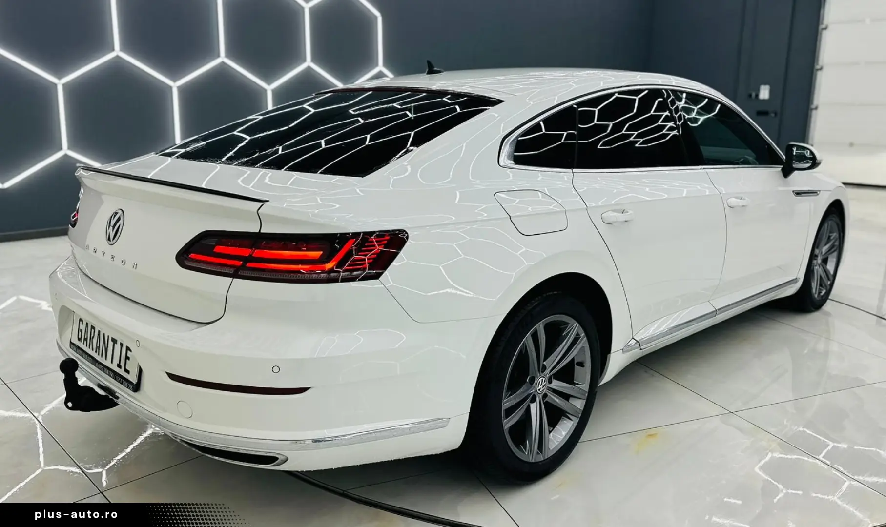 VOLKSWAGEN ARTEON 2017 2.0D E6 R-LINE Garantie 12 Luni Rate