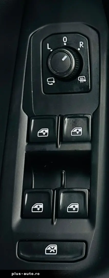 VOLKSWAGEN ARTEON 2017 2.0D E6 R-LINE Garantie 12 Luni Rate