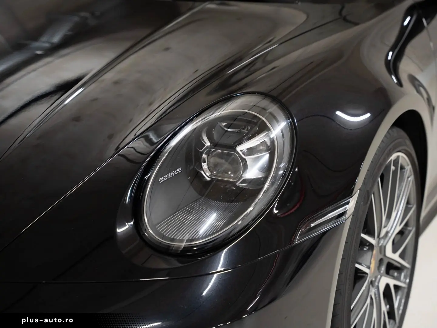 PORSCHE 992 Carrera 4 Cabriolet Abstandsregeltempostat