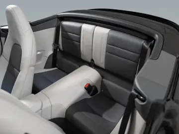 PORSCHE 992 Carrera 4 Cabriolet Abstandsregeltempostat