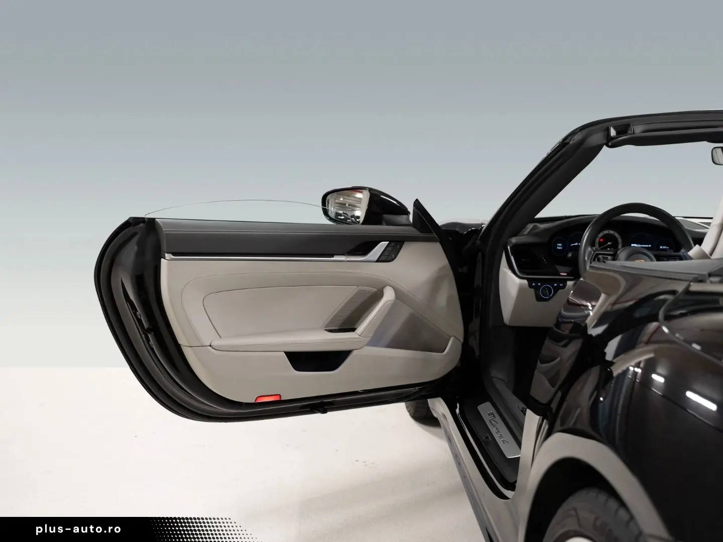 PORSCHE 992 Carrera 4 Cabriolet Abstandsregeltempostat