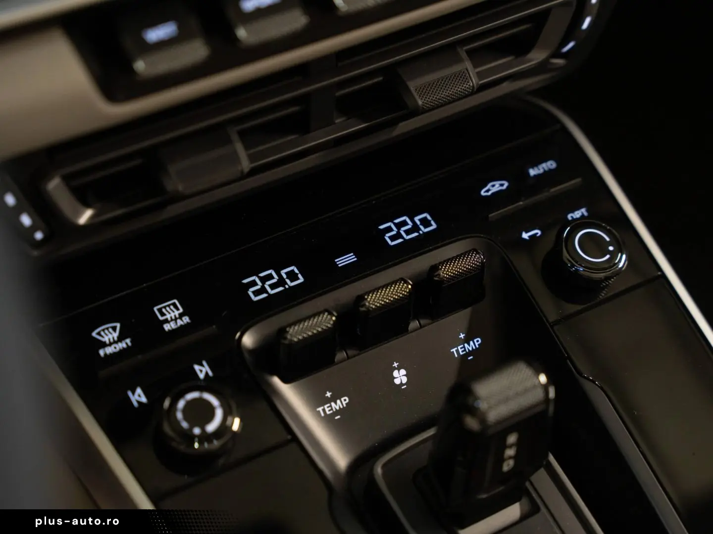 PORSCHE 992 Carrera 4 Cabriolet Abstandsregeltempostat