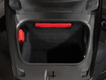 PORSCHE 992 Carrera 4 Cabriolet Abstandsregeltempostat