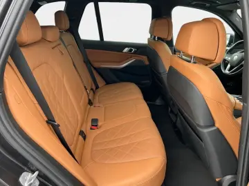 BMW X5 xDr45e xLine 360  VentilS CraftedCl DAProf Panoramic