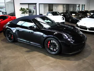 Porsche 992 911 CARRERA GTS T-HYBRID CABRIO E