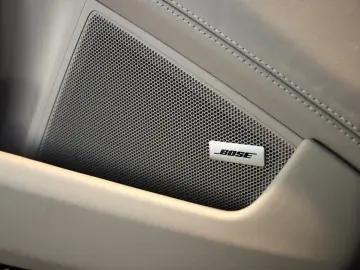 Porsche 992 911 CARRERA GTS T-HYBRID CABRIO E