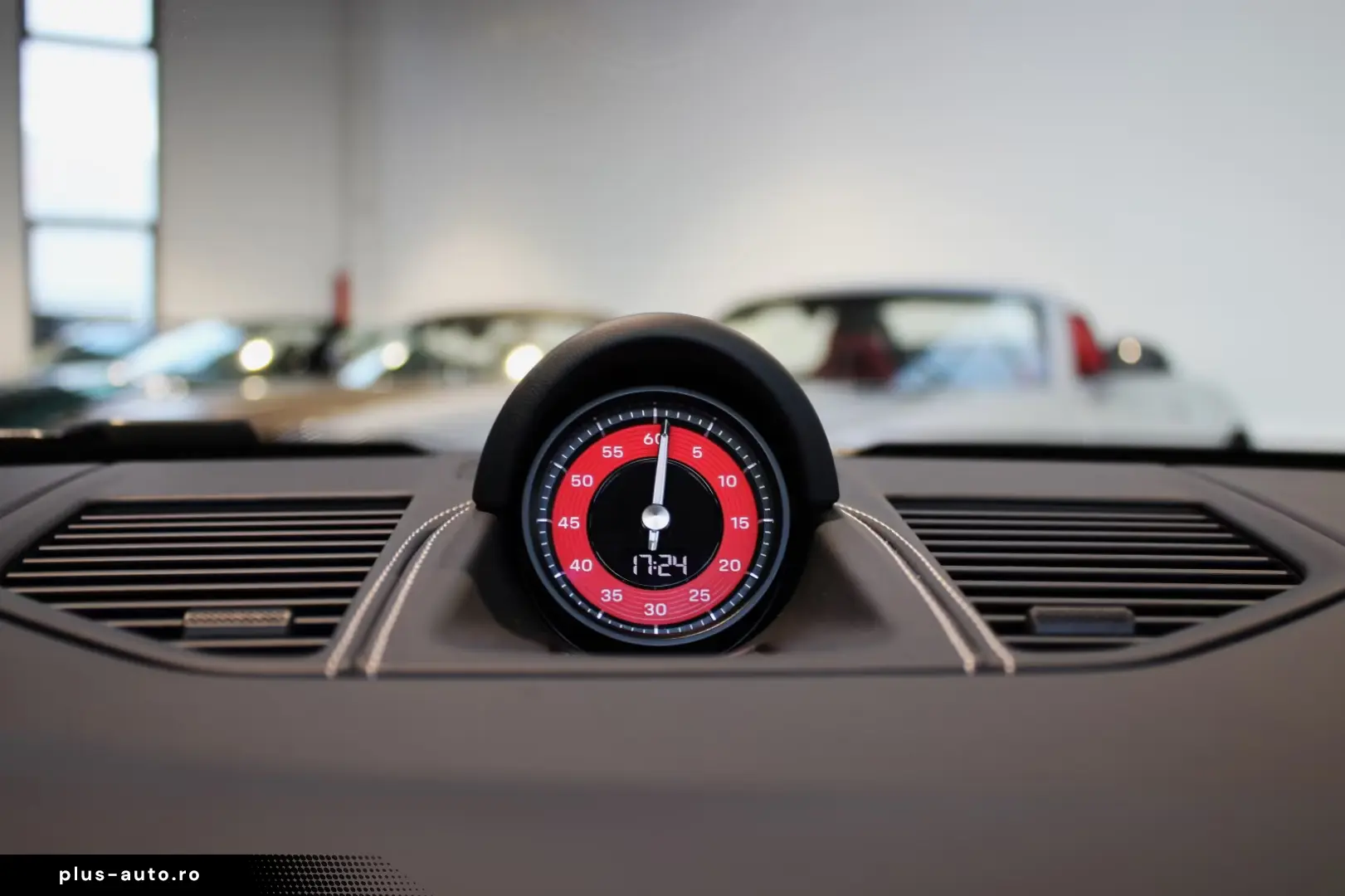 Porsche 992 911 CARRERA GTS T-HYBRID CABRIO E