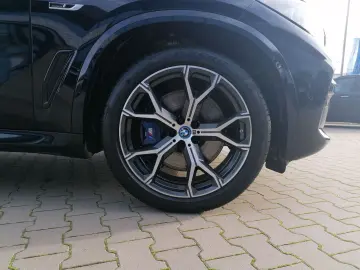 BMW X5 xDr45e MSp VentilatedS CraftedCl 360 Laser