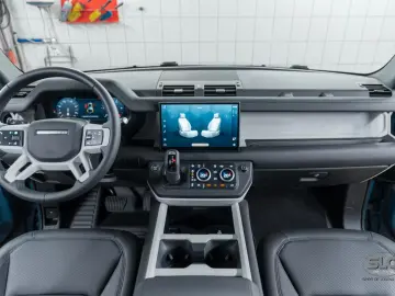 Land Rover Defender 110 S D200 Air Suspension ACC 360