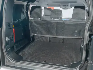 Land Rover Defender 110 S D200 Air Suspension ACC 360