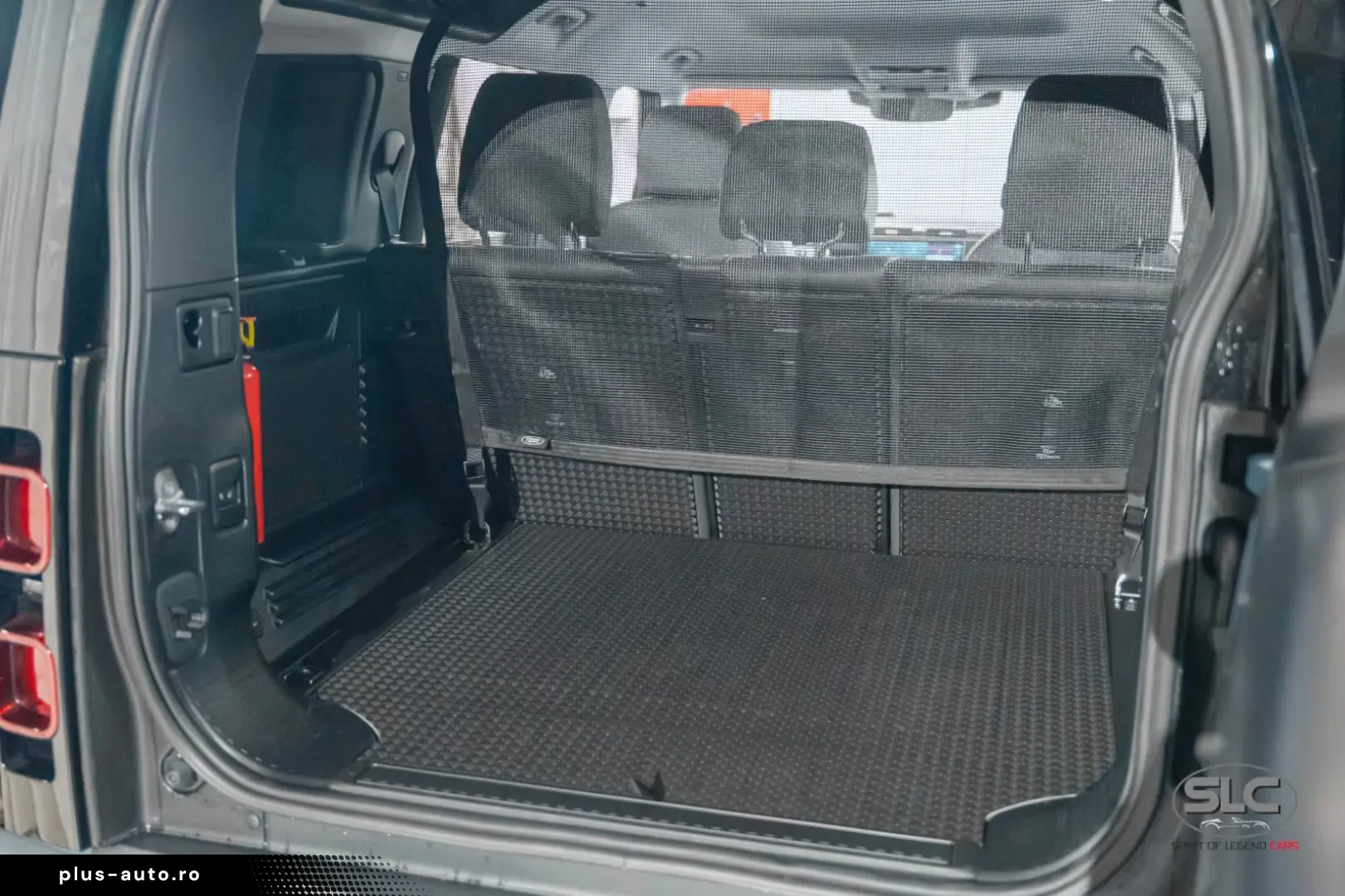 Land Rover Defender 110 S D200 Air Suspension ACC 360