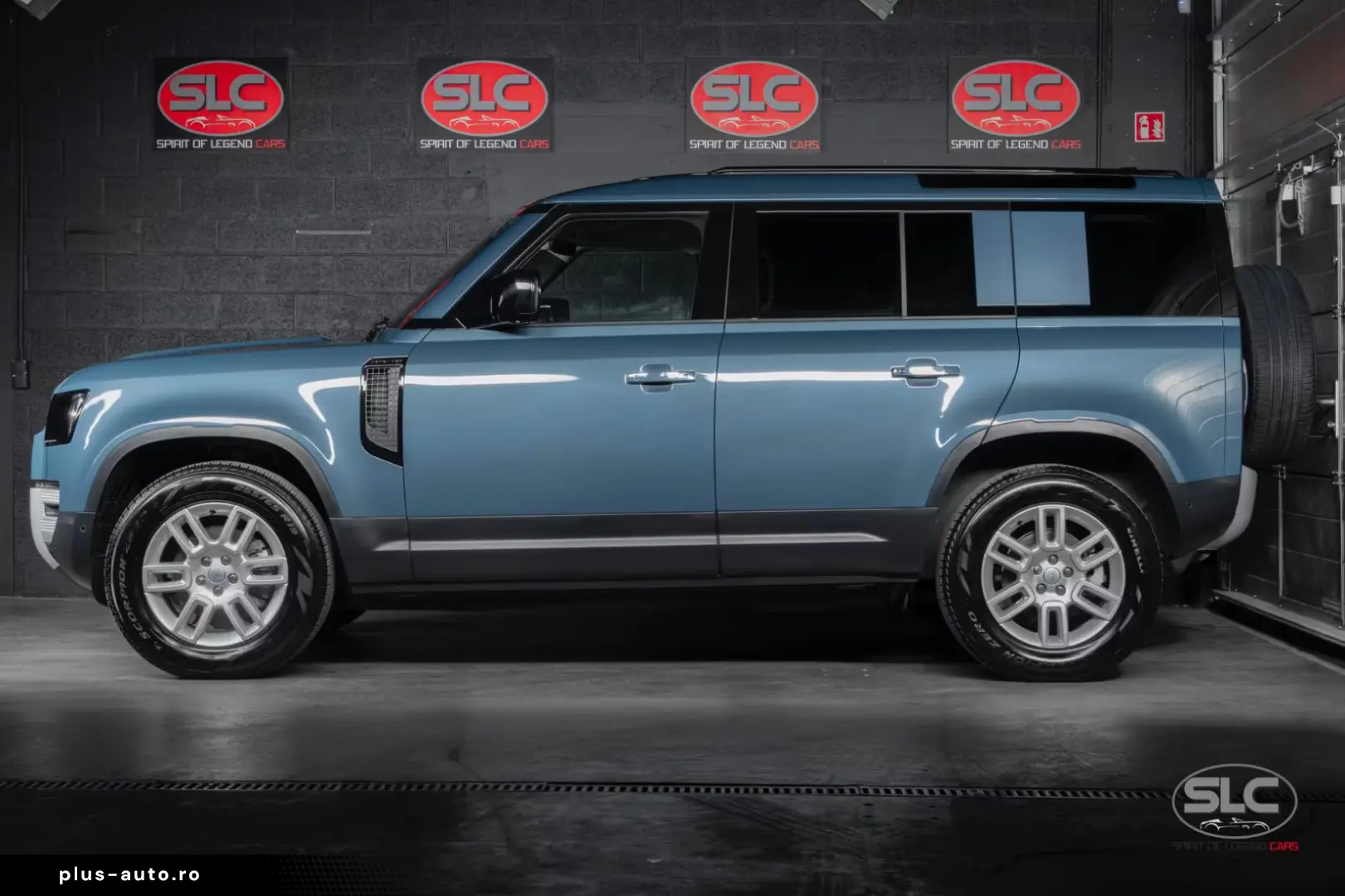 Land Rover Defender 110 S D200 Air Suspension ACC 360