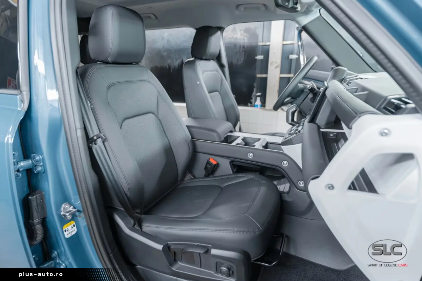 Land Rover Defender 110 S D200 Air Suspension ACC 360