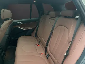 BMW X5 xDr40d Laser 360  DisplKey VentilatedS AuxHeat DAProf