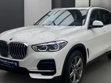 BMW X5 xDr40d Laser 360  DisplKey VentilatedS AuxHeat DAProf