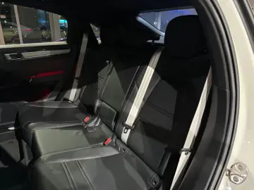 Porsche Cayenne Coupe Platinum Edition APPROVED