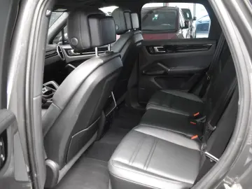 Porsche Cayenne Tiptronic S BOSE PANO SPORT
