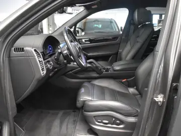 Porsche Cayenne Tiptronic S BOSE PANO SPORT