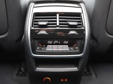 BMW X5 30d xDrive M SPORT Ventil ACC HUD 360 H&K