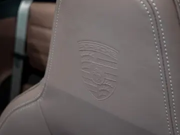 Porsche 992 .2 CARRERA CABRIOLET