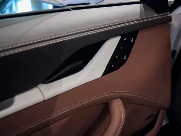 Porsche 992 .2 CARRERA CABRIOLET