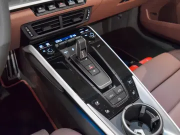 Porsche 992 .2 CARRERA CABRIOLET