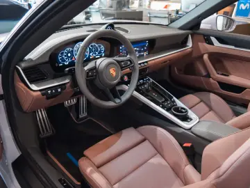 Porsche 992 .2 CARRERA CABRIOLET