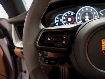 Porsche 992 .2 CARRERA CABRIOLET