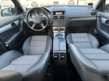 Mercedes-Benz C200 2009