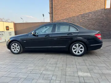 Mercedes-Benz C200 2009