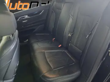 BMW Seria 7 740d xDrive Sport-Automatic