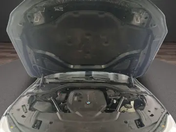 BMW Seria 7 740d xDrive Sport-Automatic