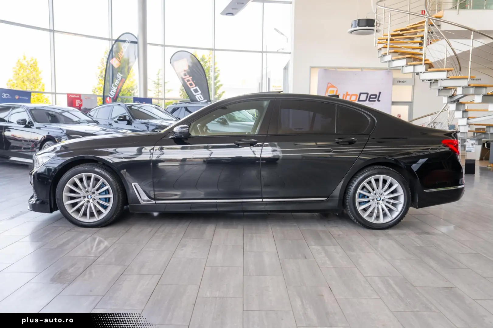 BMW Seria 7 740d xDrive Sport-Automatic
