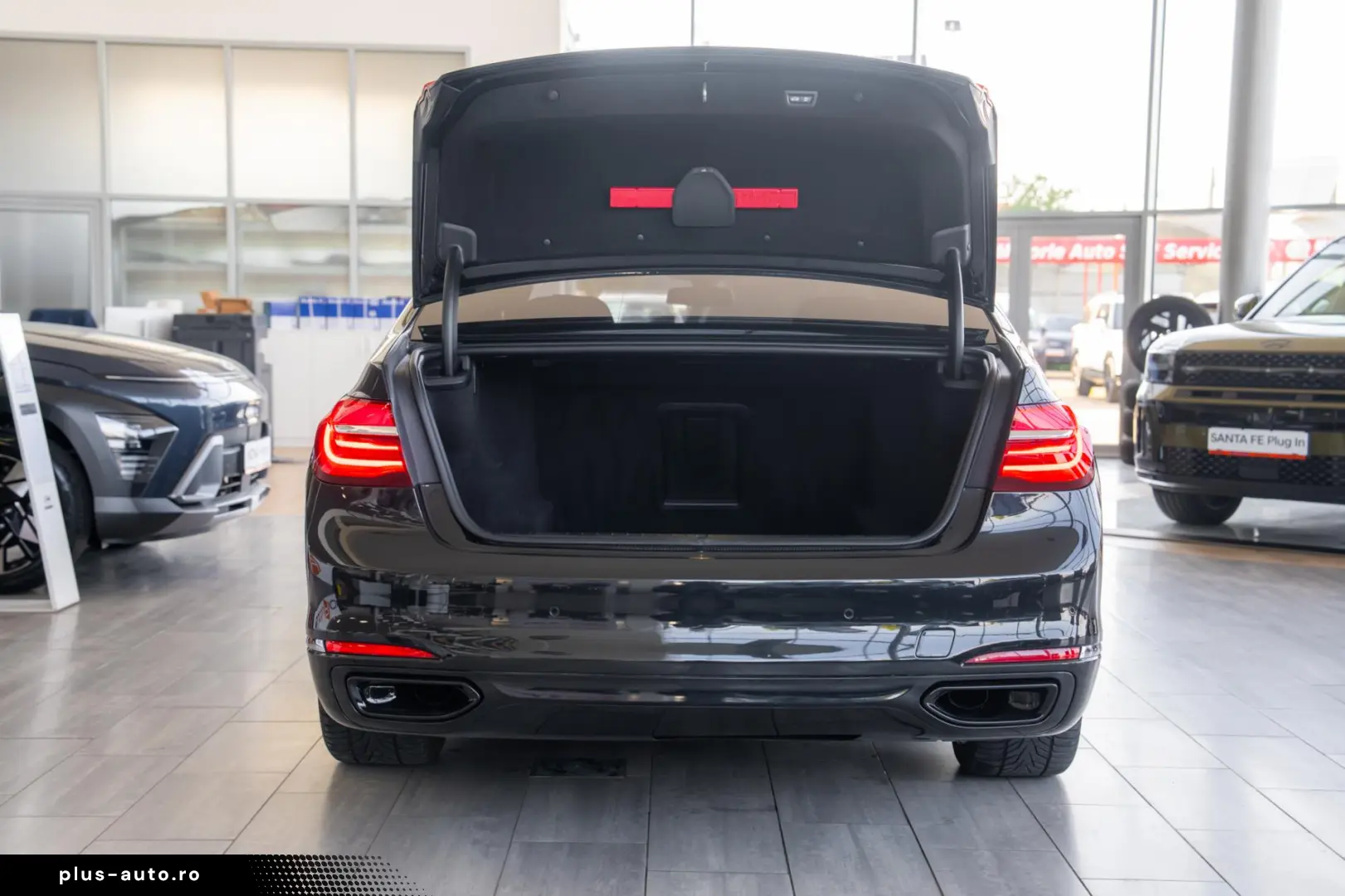 BMW Seria 7 740d xDrive Sport-Automatic