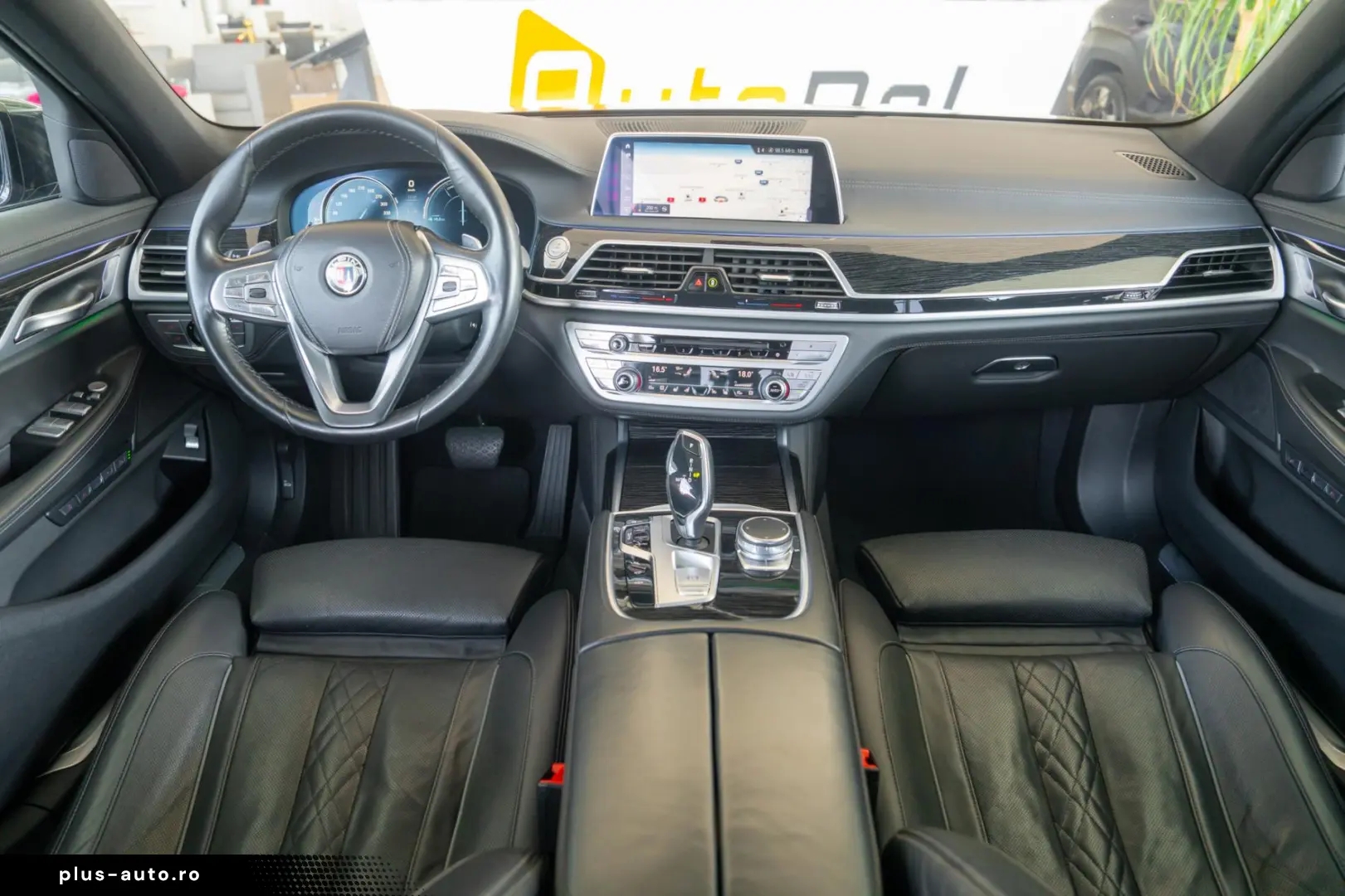 BMW Seria 7 740d xDrive Sport-Automatic