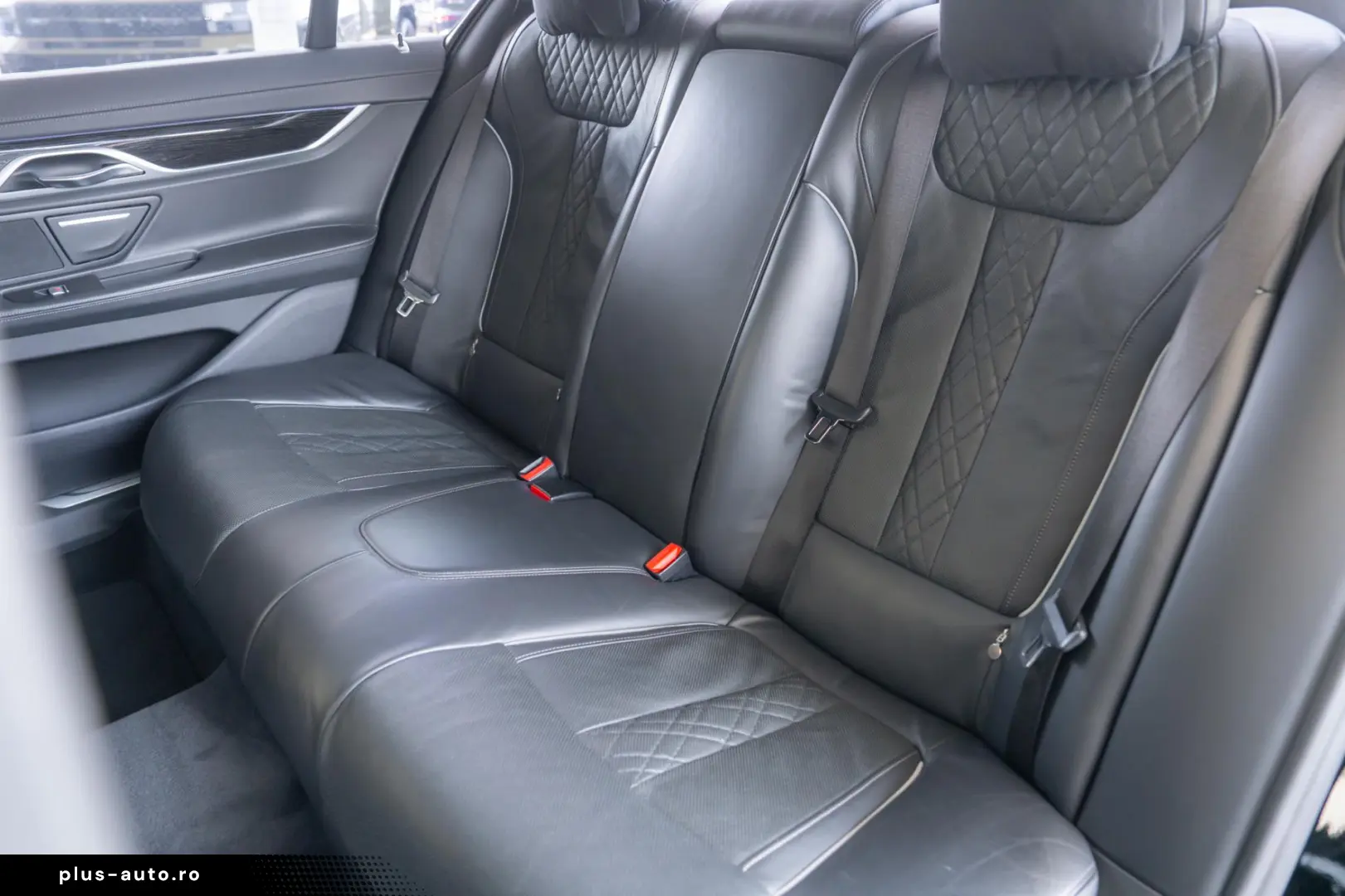 BMW Seria 7 740d xDrive Sport-Automatic