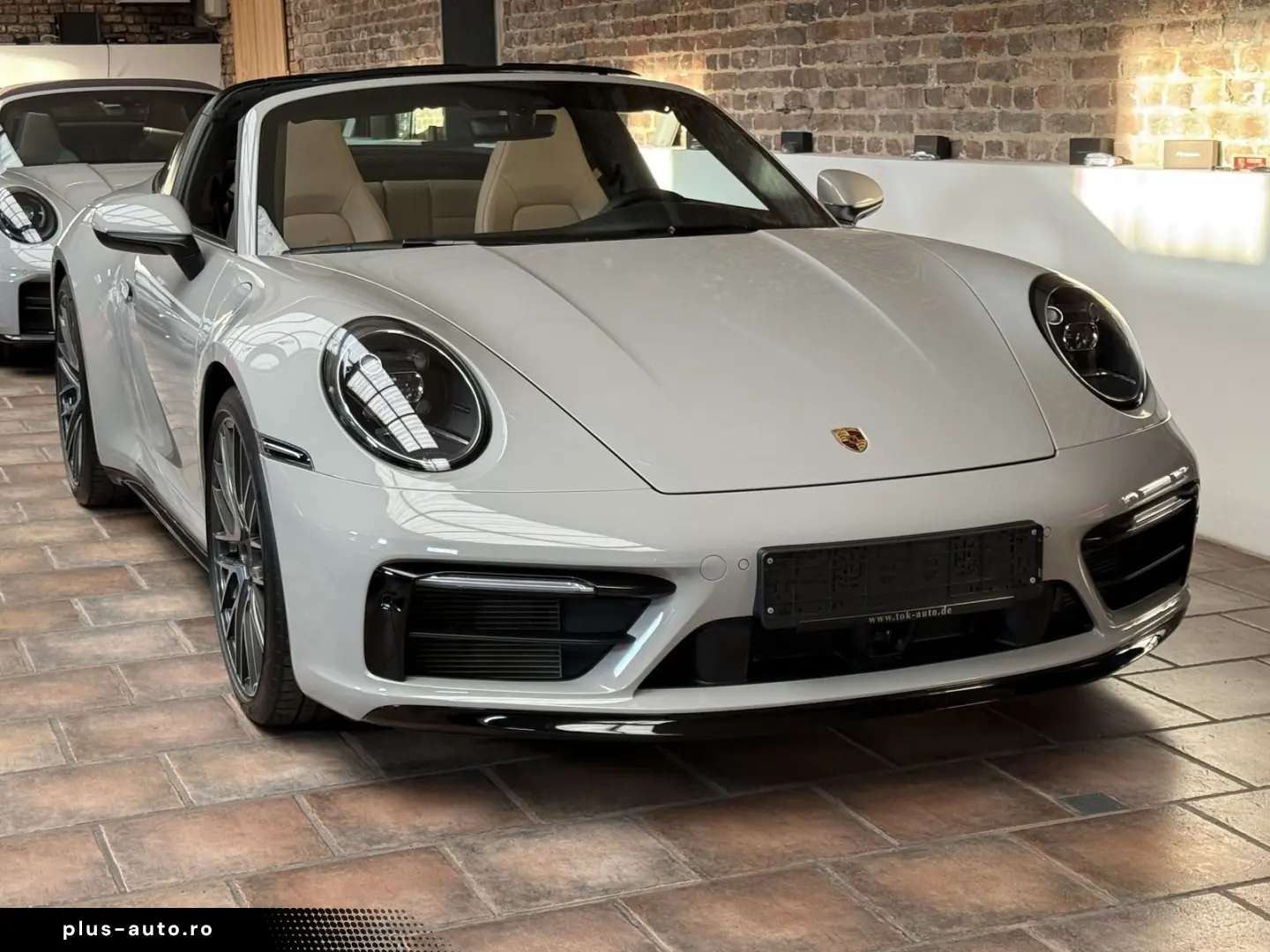 PORSCHE 992 911 Targa 4 SPORTDESIGN-PAKET-ABGAS LED INNO