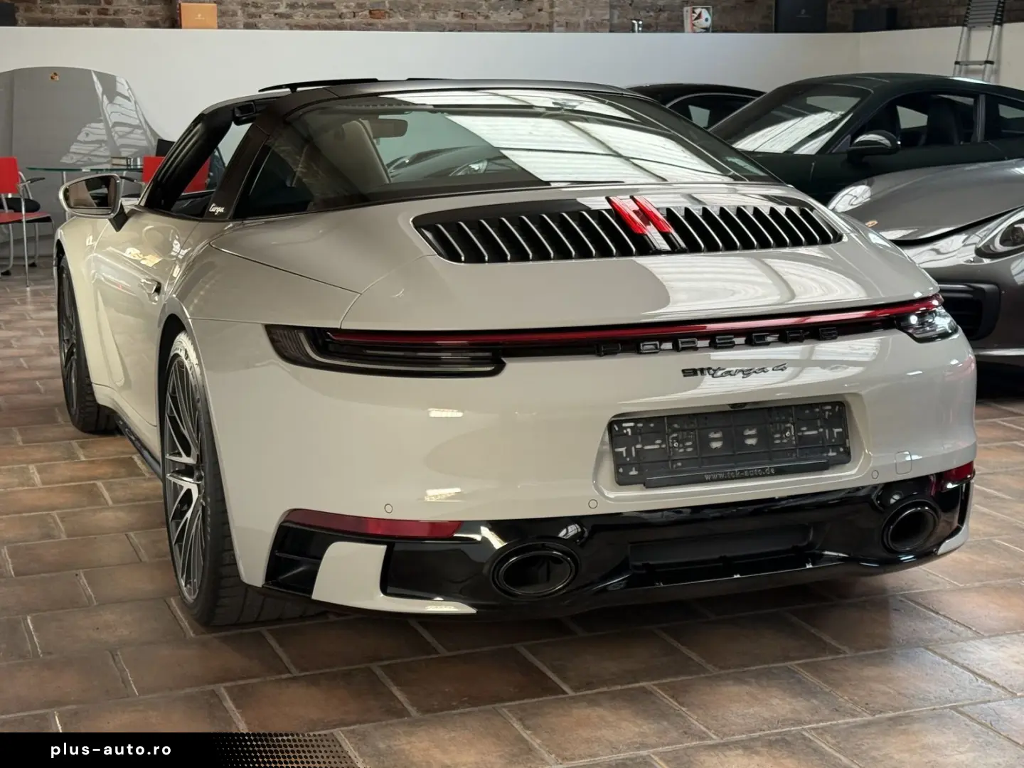 PORSCHE 992 911 Targa 4 SPORTDESIGN-PAKET-ABGAS LED INNO