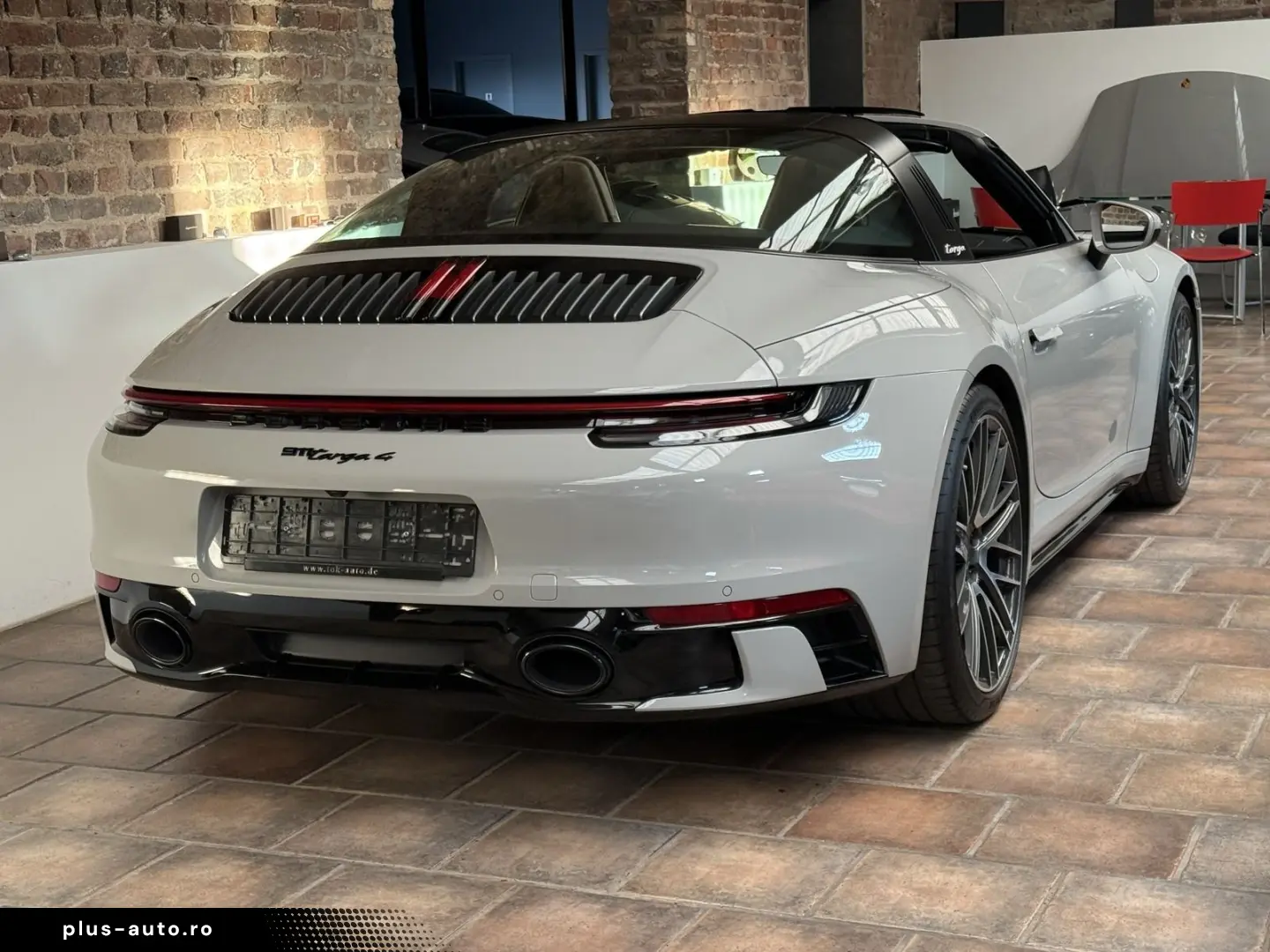 PORSCHE 992 911 Targa 4 SPORTDESIGN-PAKET-ABGAS LED INNO