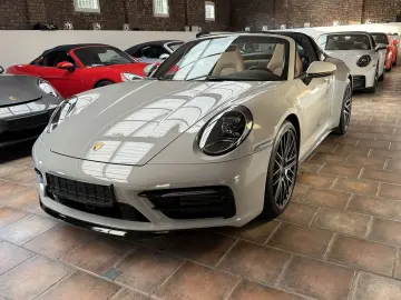 PORSCHE 992 911 Targa 4 SPORTDESIGN-PAKET-ABGAS LED INNO