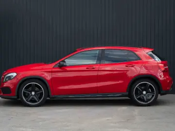 Mercedes-Benz GLA 220 CDI 4MATIC Aut.