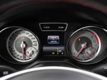 Mercedes-Benz GLA 220 CDI 4MATIC Aut.